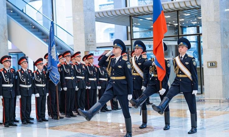 Москва, Государственный Кремлевский Дворец. Церемония вручения переходящего знамени Президента РФ победителю смотра-конкурса на звание «Лучший казачий кадетский корпус» в 2025 году. Фото: edu.gov.ru