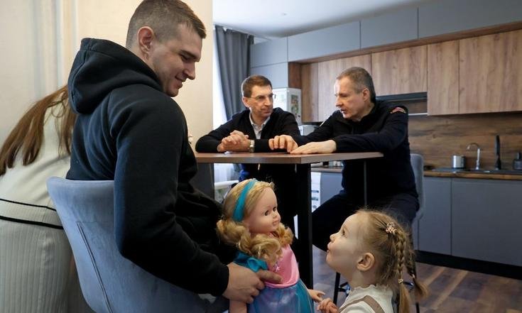 Белгород. Встреча с бойцом подразделения «БАРС-Белгород» Александром Резвовым. Фото: belregion.ru