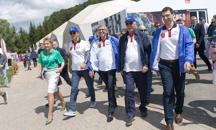 Тульская область, село Бунырево. Открытие XIII Международного молодежного промышленного форума «Инженеры будущего». Фото: пресс-служба Союз машиностроителей России soyuzmash.ru