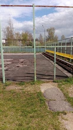 Тверская область, поселок Рамешки, улица Советская, 47. Состояние площадки на территории МОУ «Рамешковская СОШ» на дату личного приема граждан, проведенного И.П.Горяевой 16.05.2025