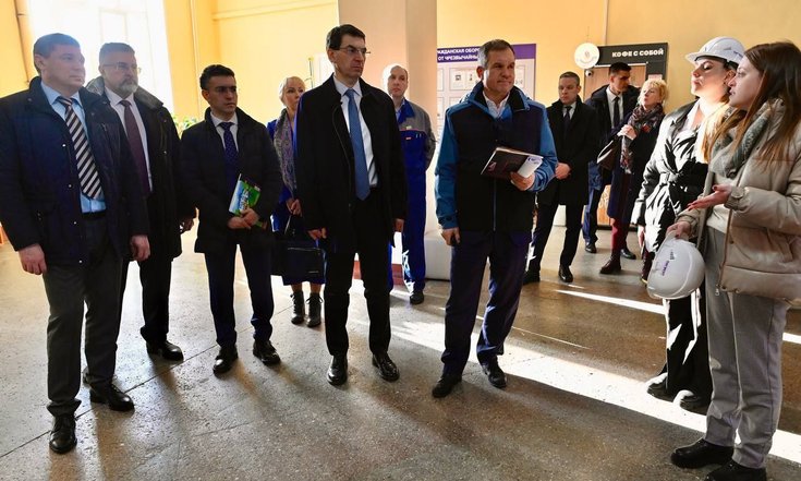 Тамбов. Посещение предприятия-лидера ЭКГ-рейтинга. Фото: tambov.gov.ru