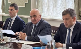Кострома, улица Дзержинского, 15. Встреча с участниками программы «Герои 44». Фото: adm44.ru