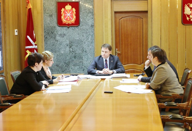 Владимир Груздев обсудил с руководителями сферы образования Тулы и региона вопросы развития сети дошкольных учреждений