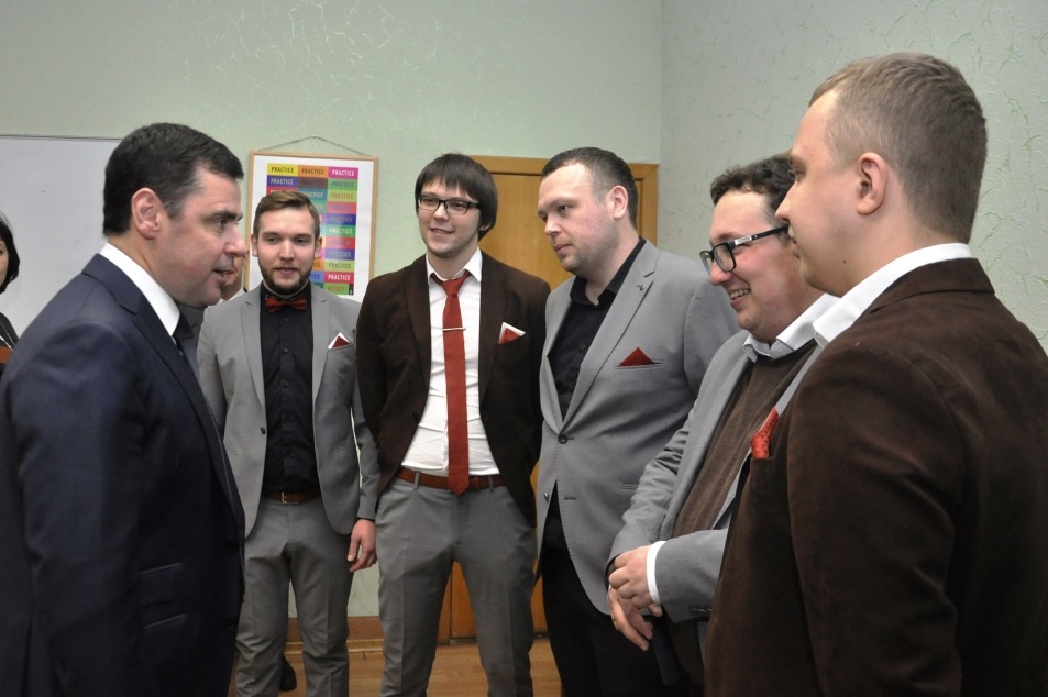На празднике студентов Дмитрий Миронов объявил об учреждении Кубка КВН губернатора Ярославской области
