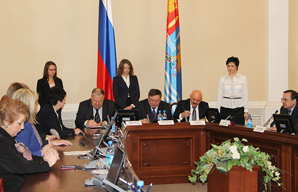 В Ивановской области подписано трёхстороннее соглашение по регулированию социально-трудовых отношений