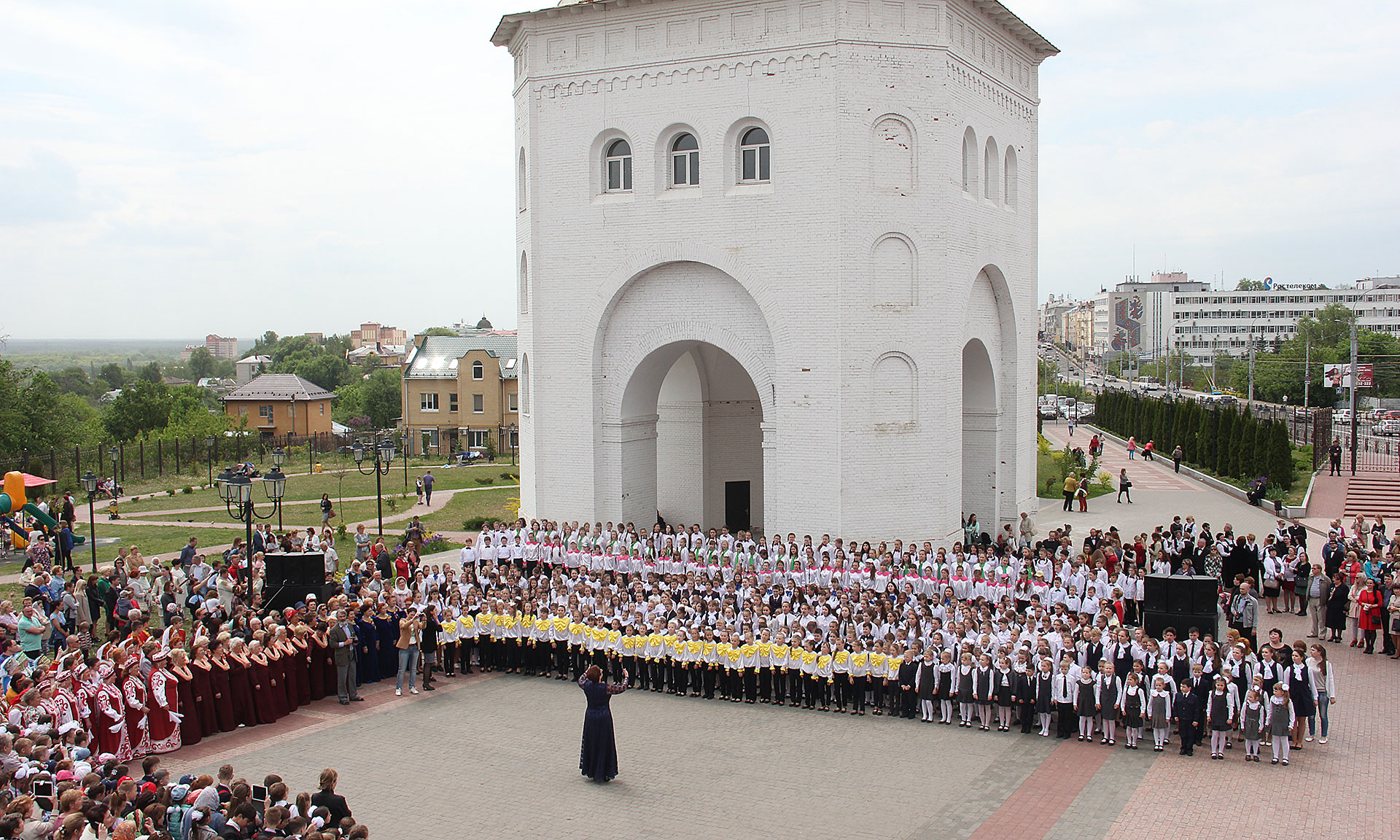 В Брянске День славянской письменности встретили праздничным хоровым пением