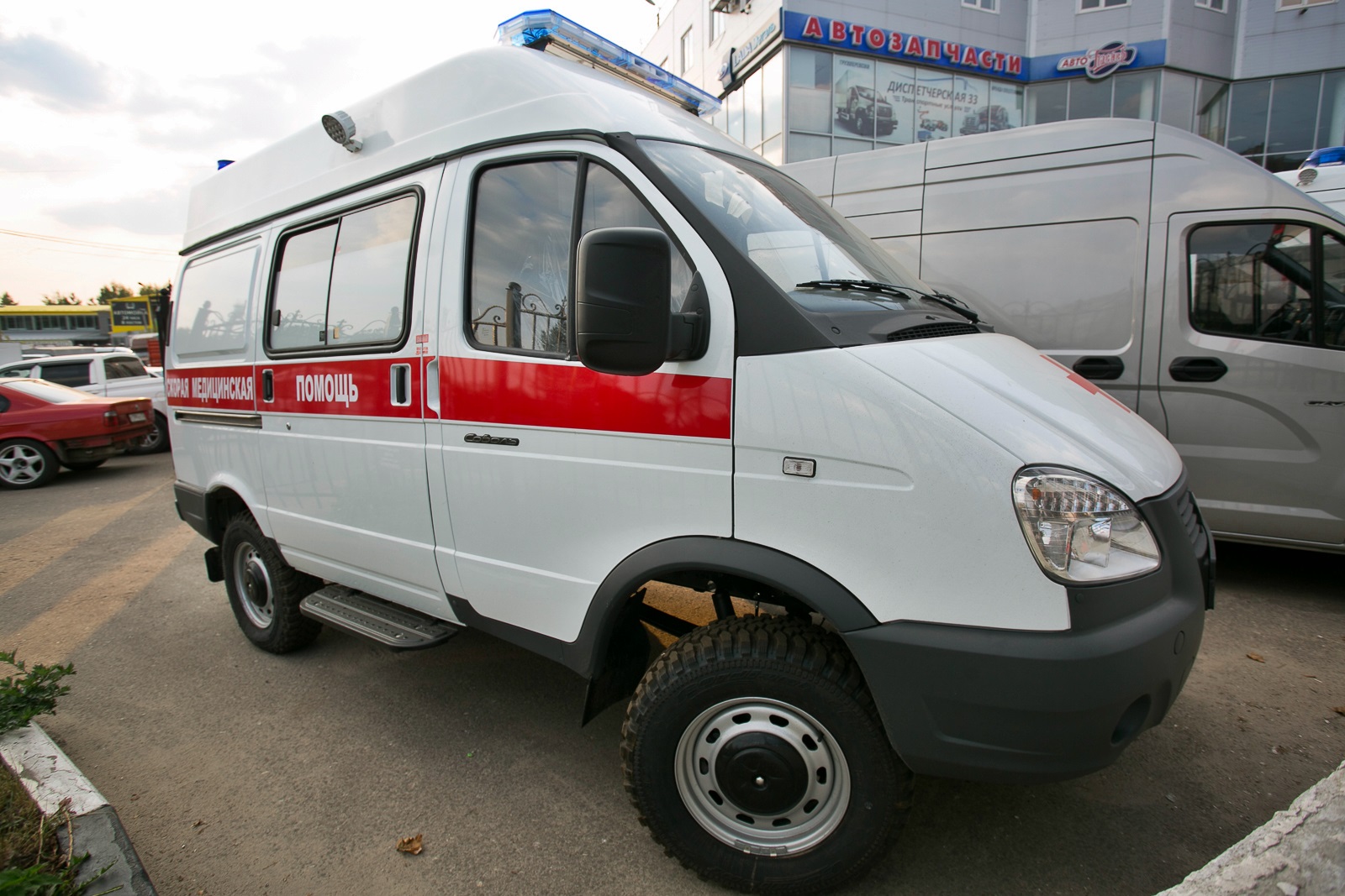 Стратегия губернатора работает: во Владимирскую область поступило 15 машин скорой помощи, закупленных за счет федерального бюджета