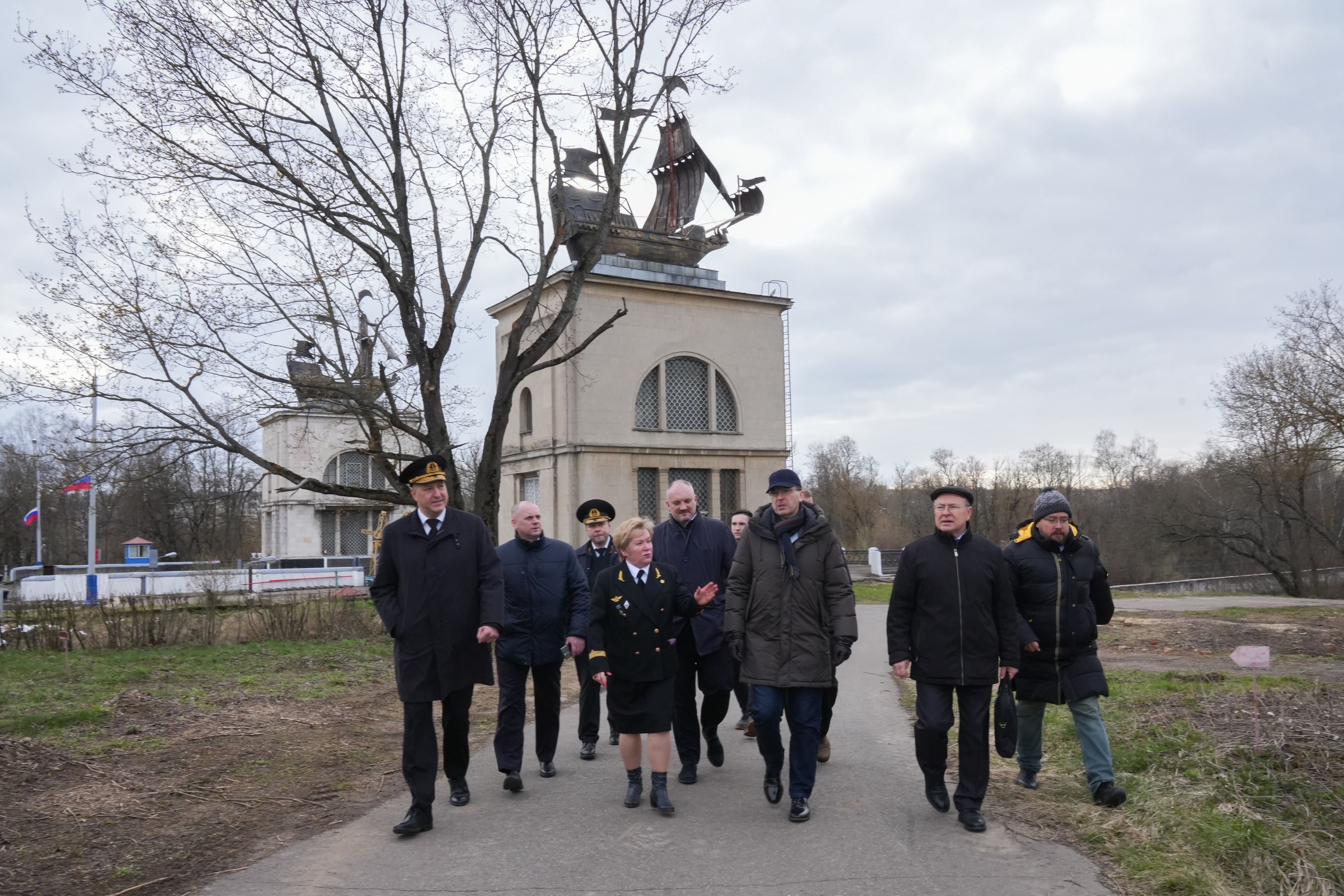 Московская область, Яхрома. Посещение гидроузла № 3 канала имени Москвы. Фото: Е.Агеева