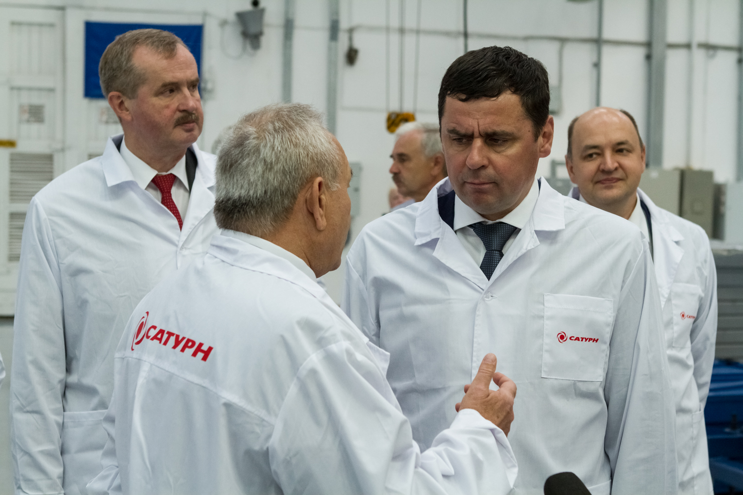 Врио губернатора Ярославской области Дмитрий Миронов посетил НПО «Сатурн» и КБ «Луч»