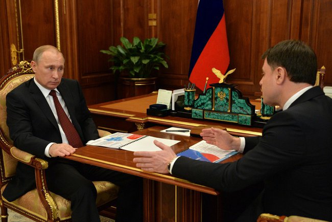 Президент РФ Владимир Путин встретился с губернатором Тульской области Владимиром Груздевым