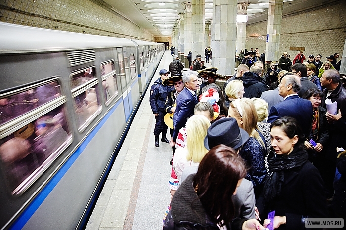 В праздничные дни Московский метрополитен будет работать в особом режиме