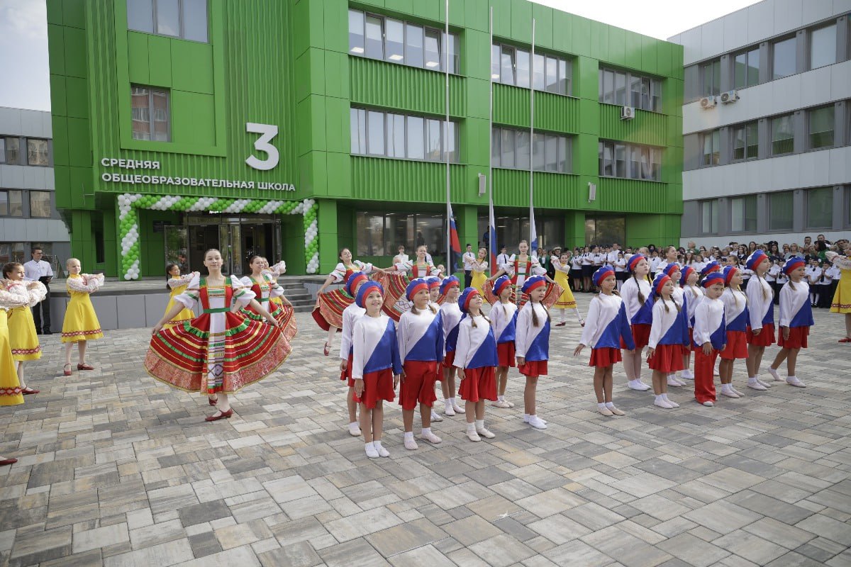 Белгородская область, Строитель, улица Победы, 7. Школа № 3 Фото: сайт губернатора и правительства Белгородской области belregion.ru