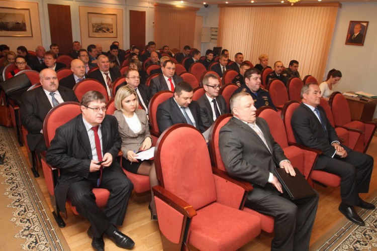 Владимир Груздев провел внеочередное заседание антитеррористической комиссии в Тульской области