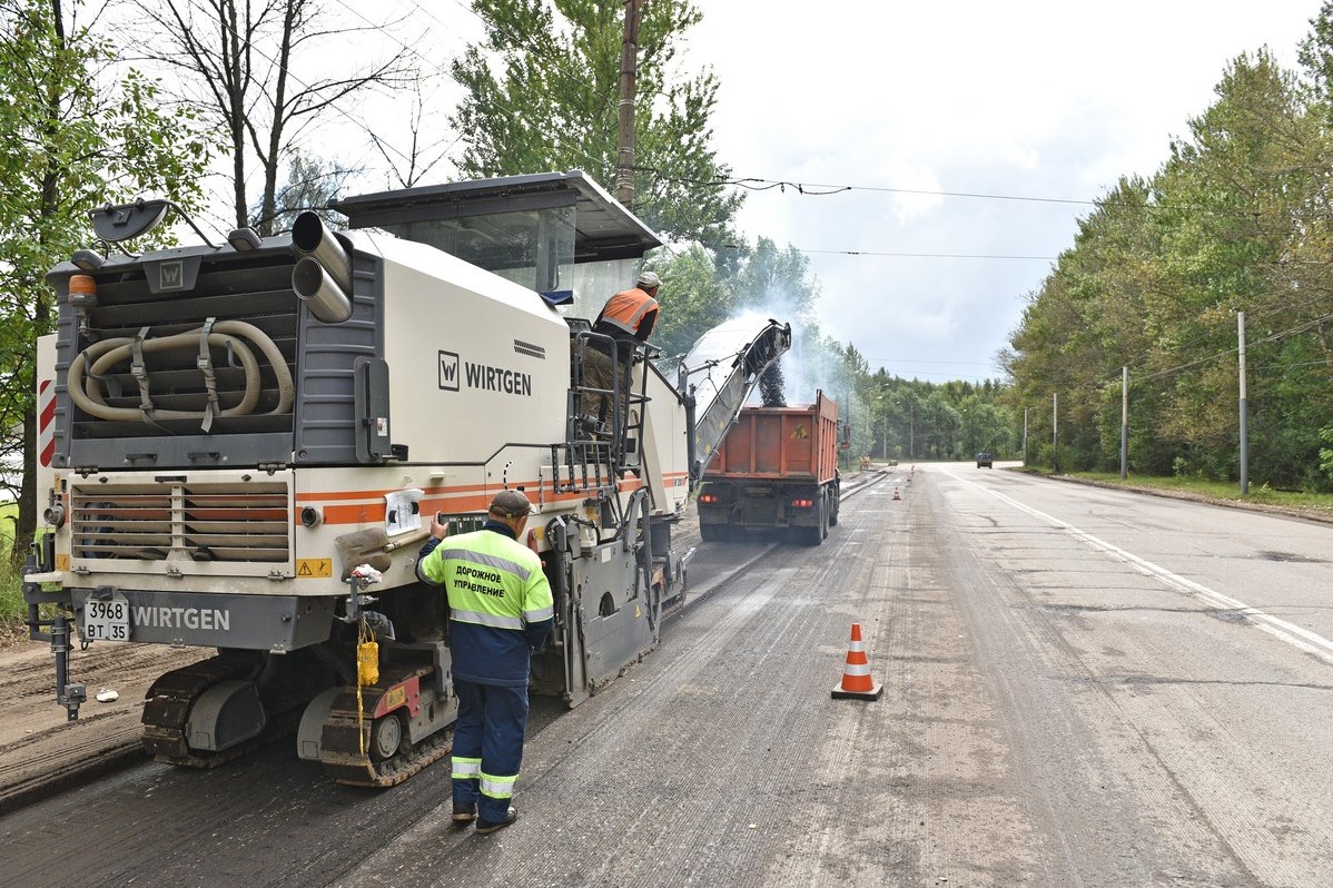 В Ярославле начался ремонт автомобильных дорог на дополнительные 400 миллионов рублей