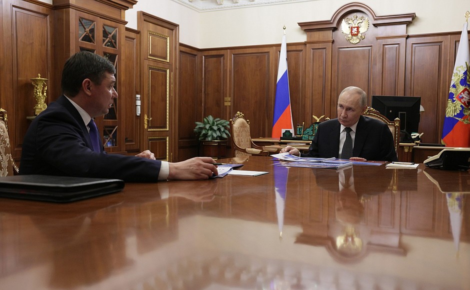 6 мая 2026 года. Москва, Кремль. Встреча Владимира Путина с главой Тамбовской области Евгением Первышовым. Фото: пресс-служба Президента РФ