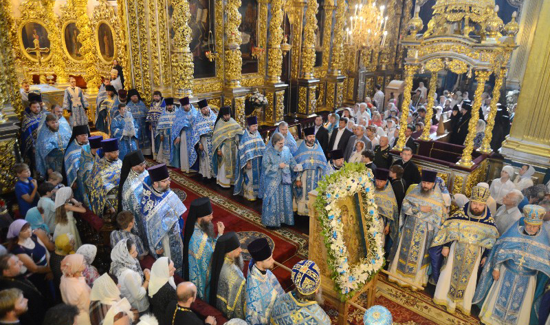 Смоляне отмечают праздник в честь Смоленской иконы Божией Матери Одигитрии