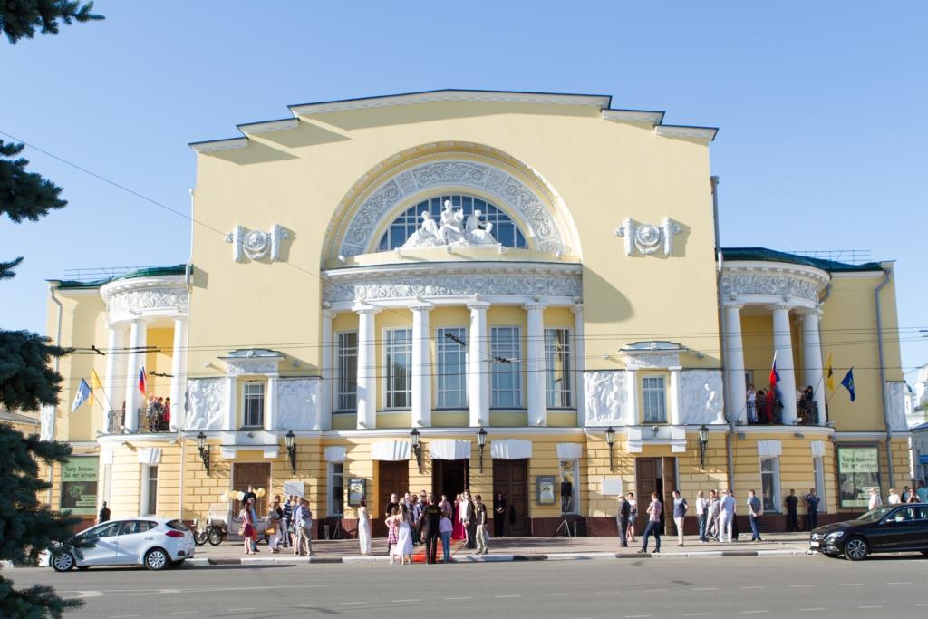 Первый русский театр отметил 266-й день рождения