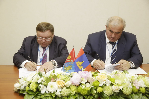 Подписано Соглашение о сотрудничестве между Ивановской и Костромской областями