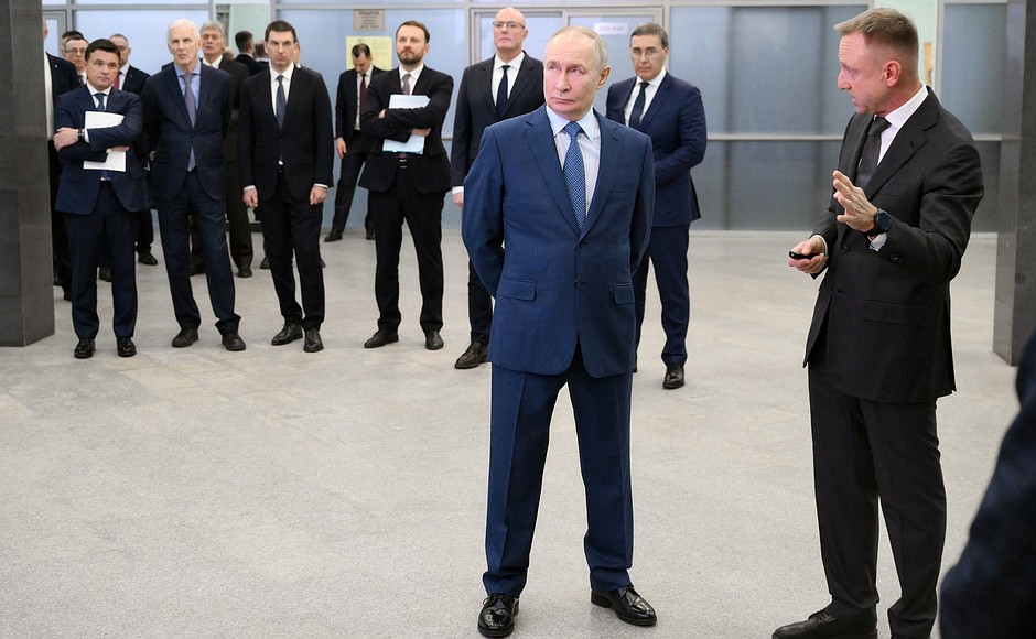 23 января 2026 года. Московская область, Долгопрудный, Институтский переулок, 9с3. Посещение Московского физико-технического института. Фото: пресс-служба Президента РФ