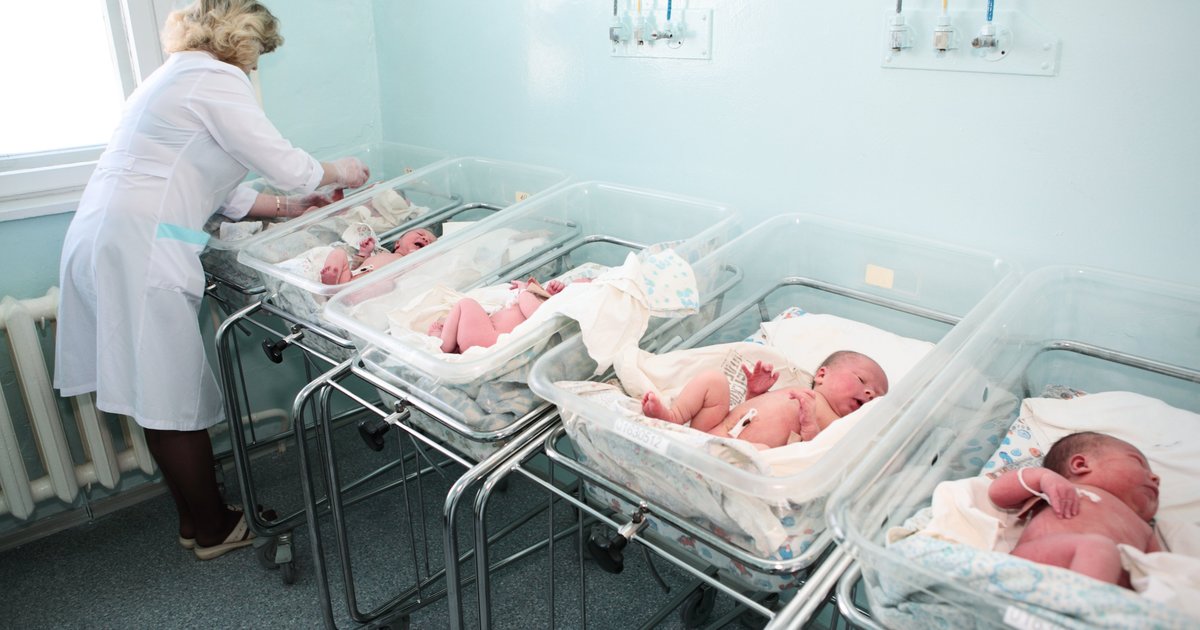 За 11 месяцев прошлого года в Курской области родилось 10783 малыша