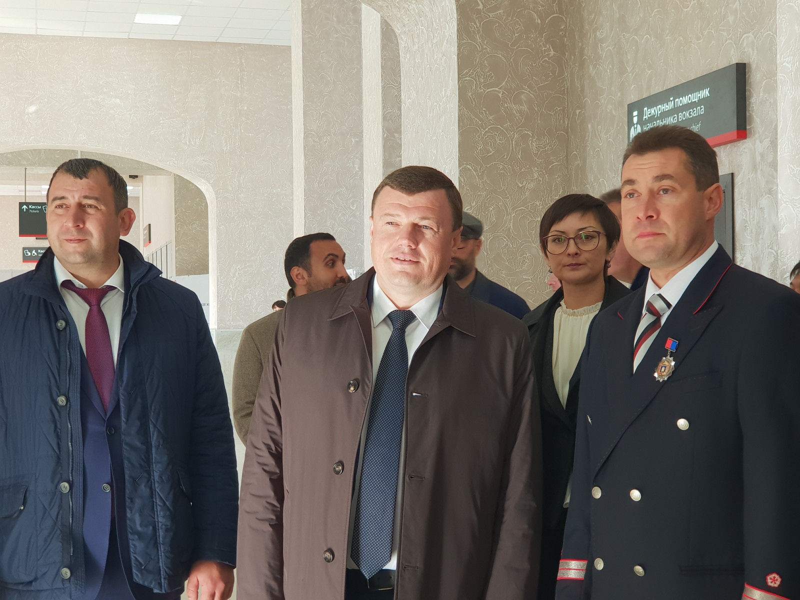 Губернатор Александр Никитин и начальник ЮВЖД Сергей Задорин открыли обновленное здание железнодорожного вокзала в Тамбове