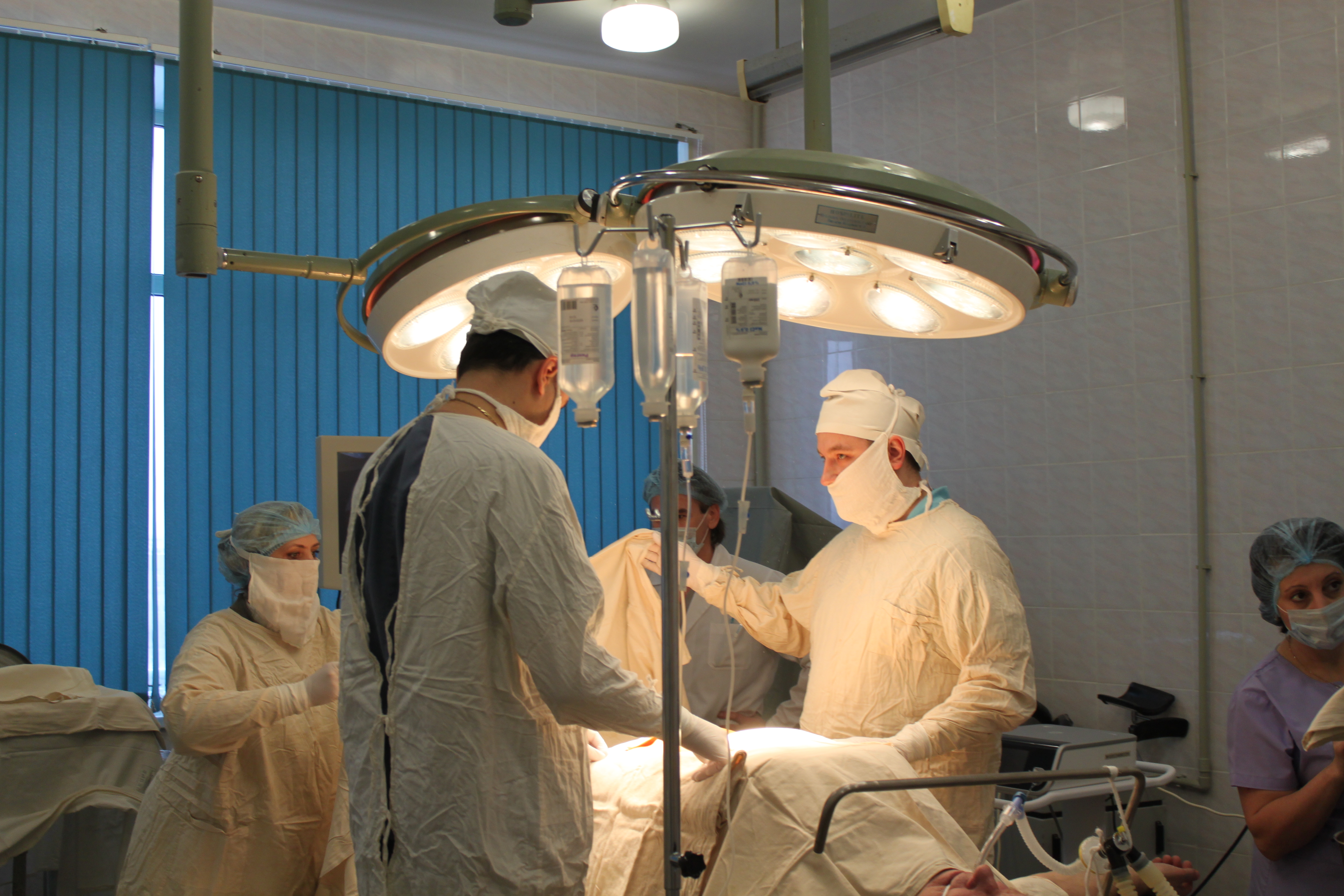 В Ивановском областном онкодиспансере проведена уникальная операция по онкоурологии
