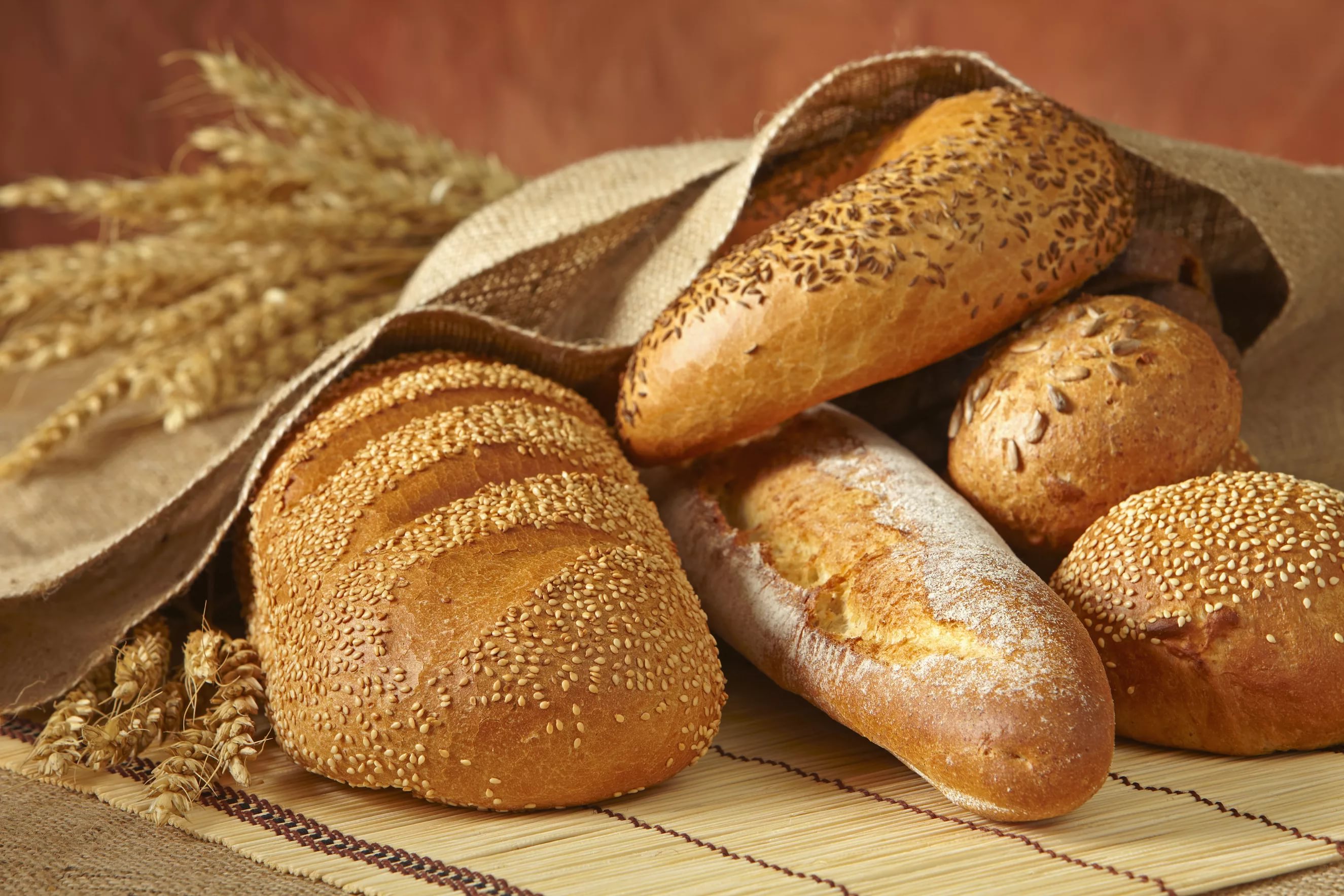 Областная власть рассматривает возможность увеличения доли местного хлеба на тамбовских прилавках