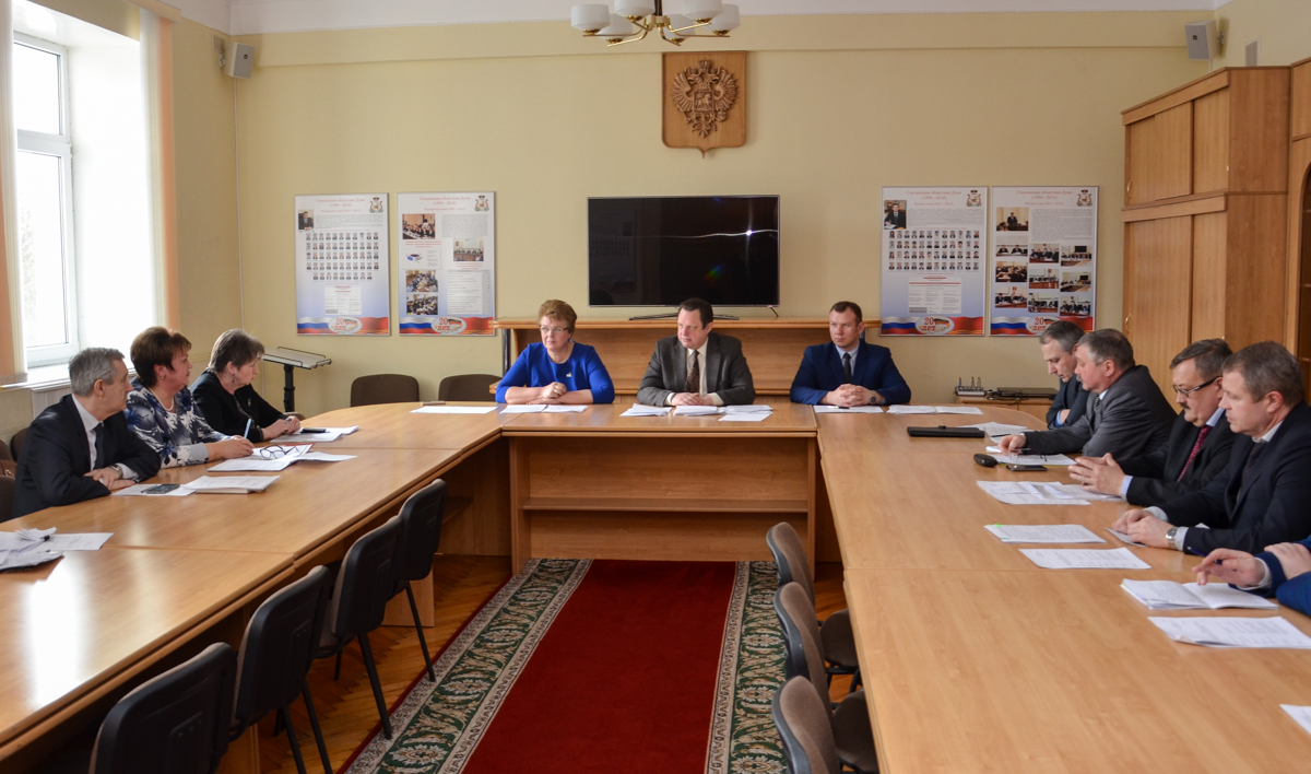Координационное совещание по реализации в Смоленской области ПНП «Здоровье» и «Образование»