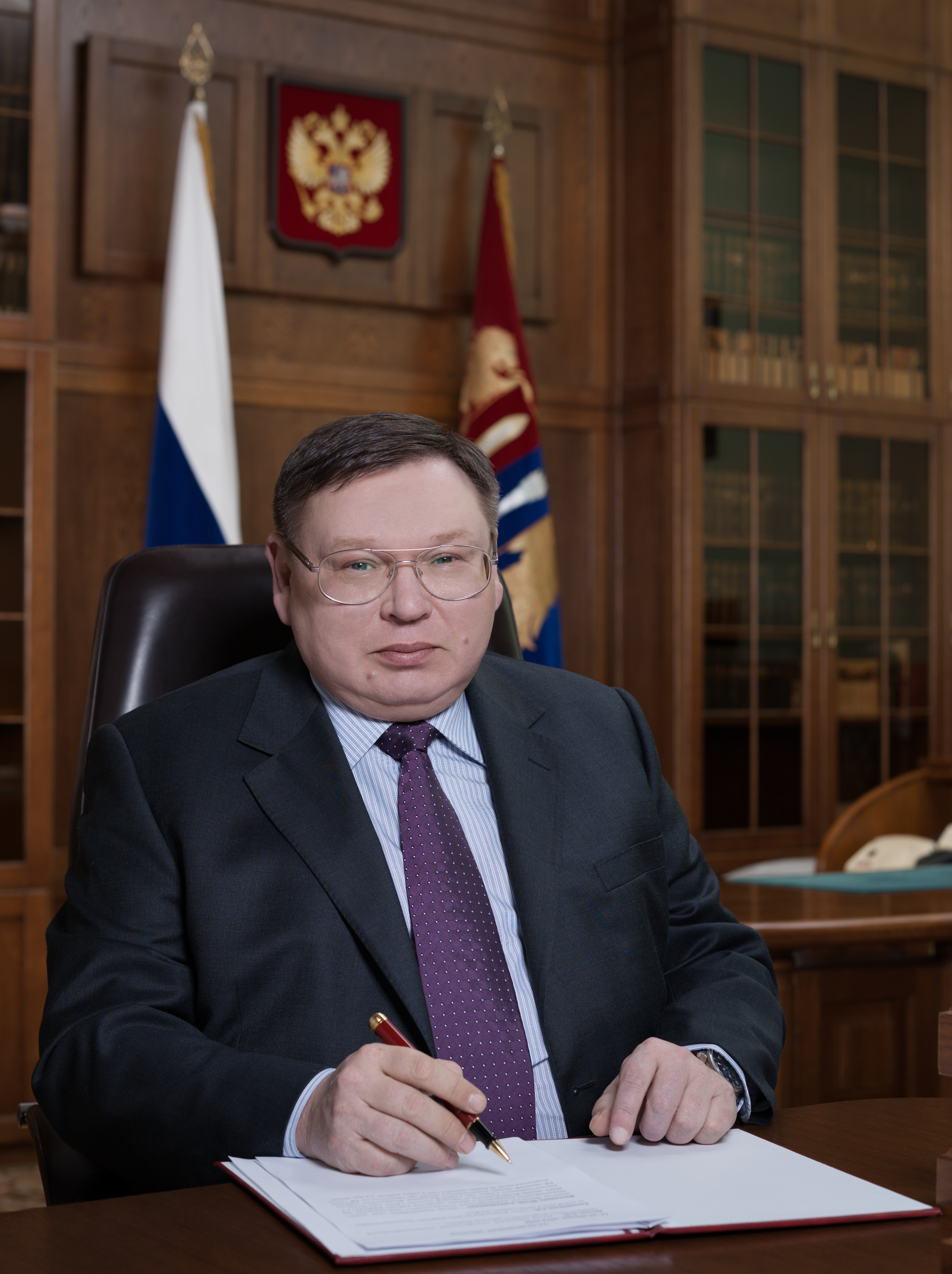 Павел Коньков поручил создать в регионе комиссию по координации работы по противодействию коррупции