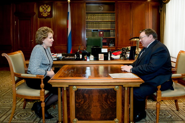 Павел Коньков провел рабочую встречу с главой Совета Федерации России Валентиной Матвиенко