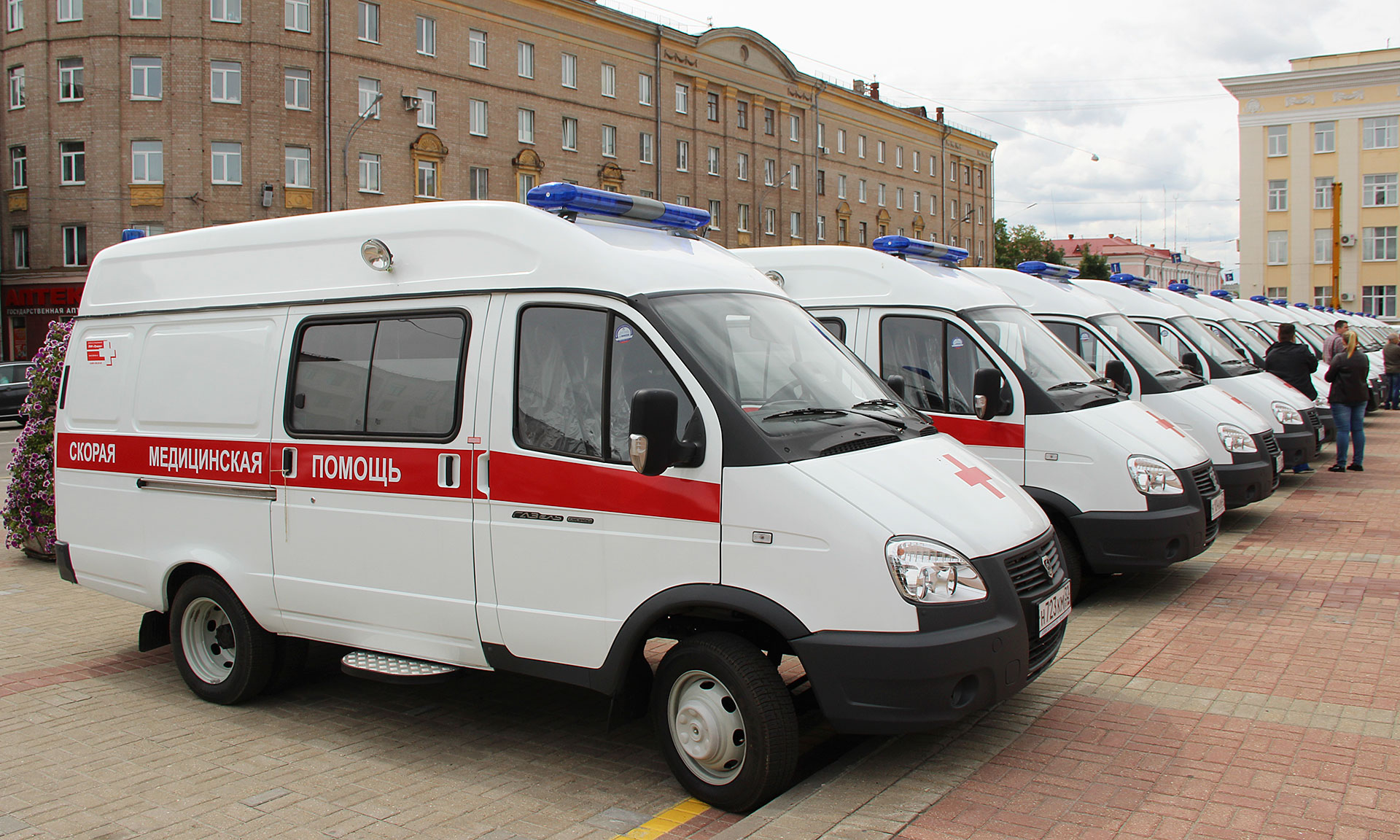 Автопарк скорой помощи региона пополнили 19 новых автомобилей