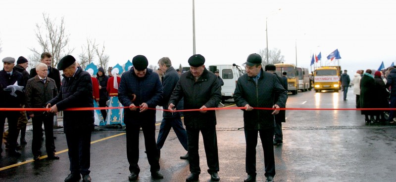 В Курской области торжественно открыли новый мост через реку Сейм