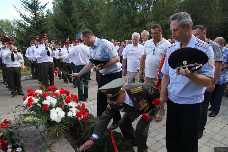 В Костроме проходят мероприятия памяти костромичей, погибших в горячих точках